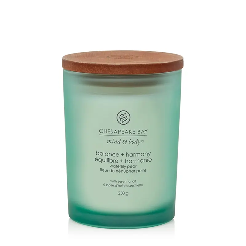Chesapeake Bay Candle Balance & Harmony (Waterlily Pear) Media ce & Harmony (Waterlily Pear)