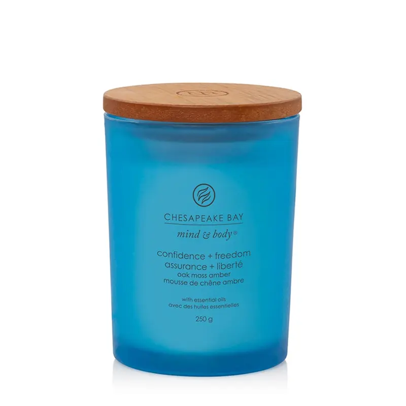 Chesapeake Bay Candle Confidence & Freedom (Oak Moss Amber) Media dence & Freedom (Oak Moss Amber)