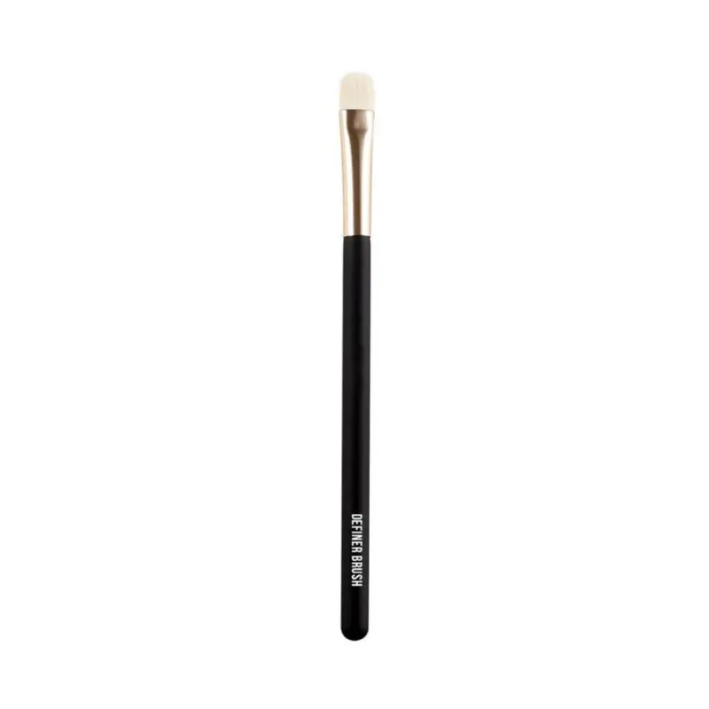 Definer Brush 08