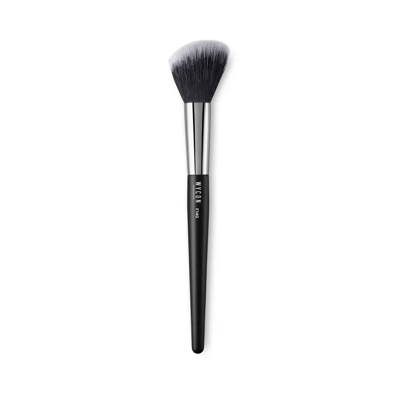F140 - SOFT CHEEK BRUSH