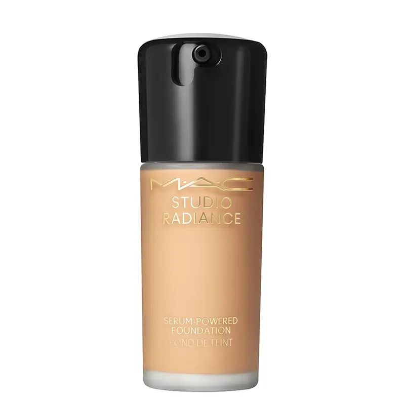 Mac Studio Radiance Serum Powered Foundation NC37