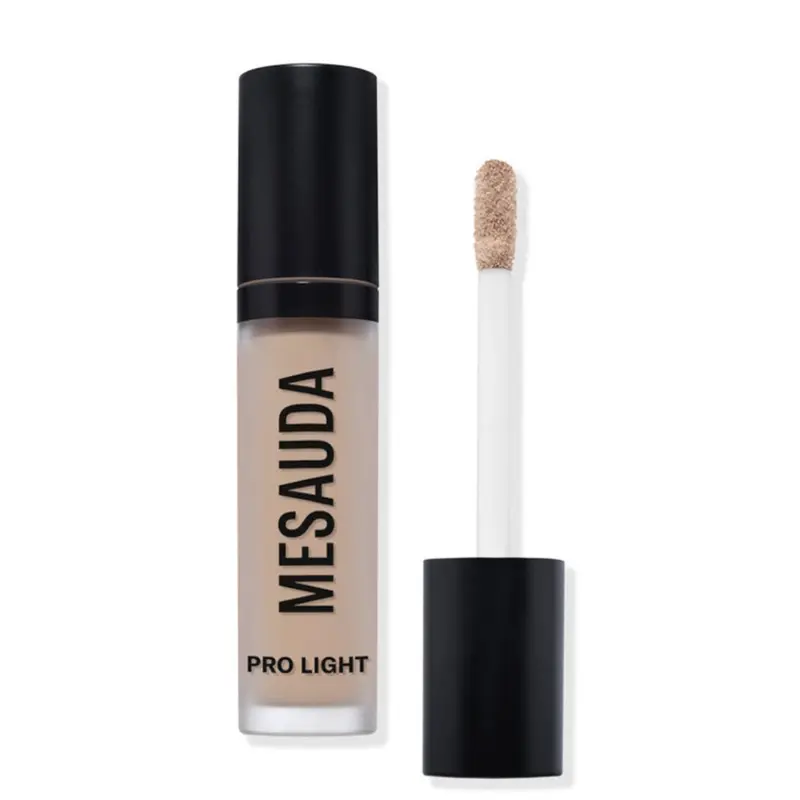 Pro Light Concealer Correttore Fluido Idratante