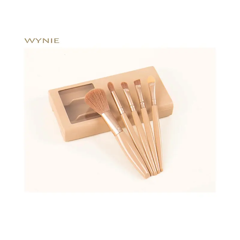 Set Pennelli Makeup con Custodia e Specchietto da Viaggio | Wynie Christmas Collection