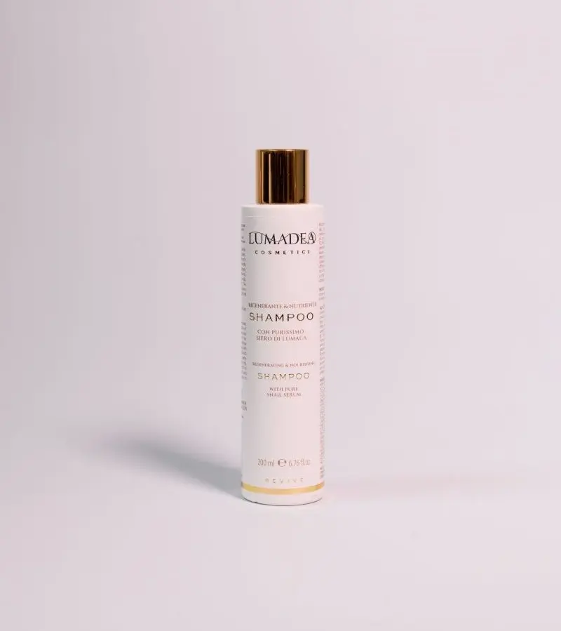 Shampoo Capelli Nutriente e Rigenerante