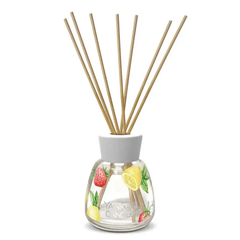 YANKEE CANDLE Signature Diffusore A Bastoncini Iced Berry Lemonade 100 ml